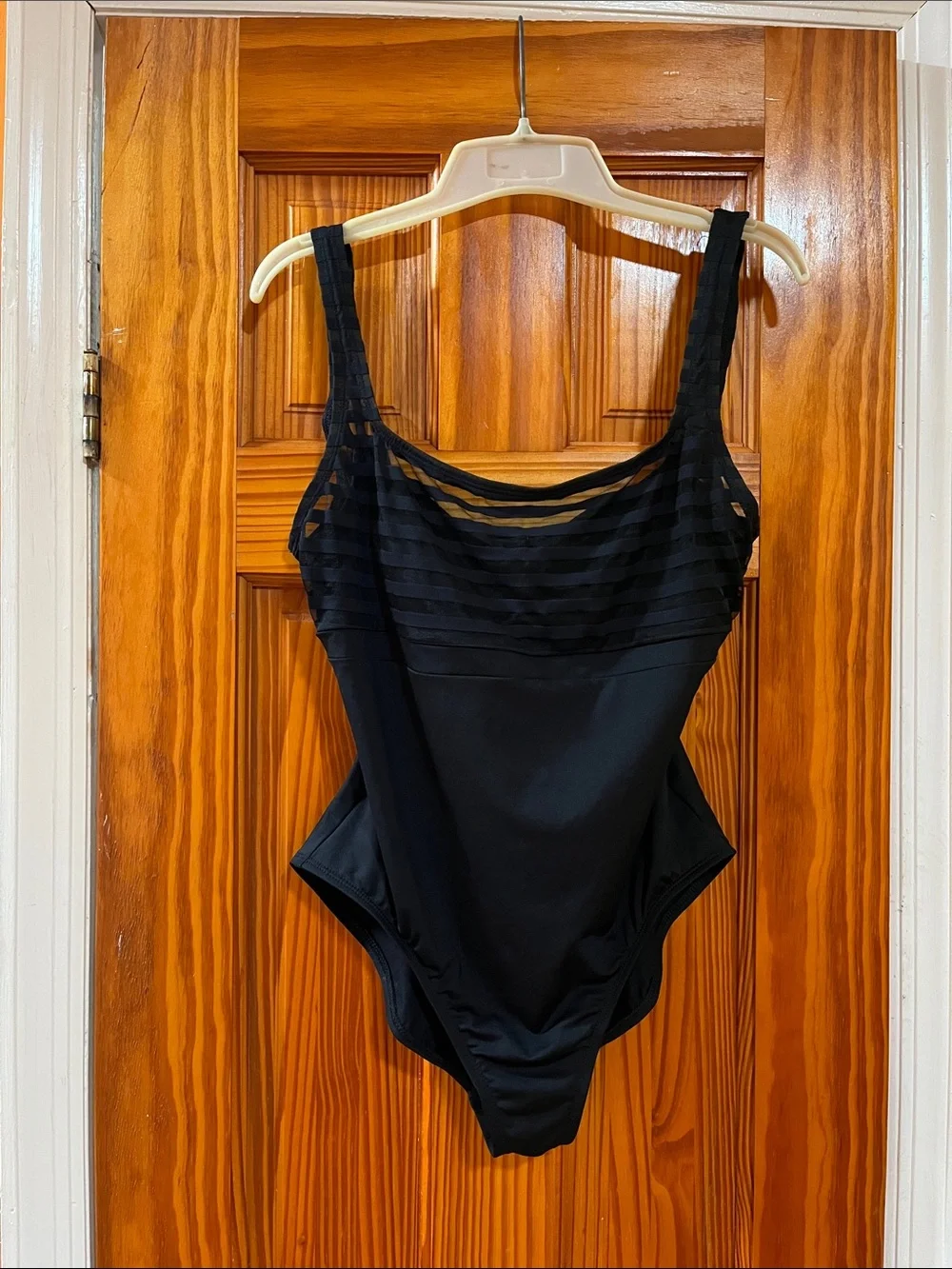 Anne Cole Black One-Piece Swimsuit  Gold Logo Accent Beach Wear Euro Summer 12